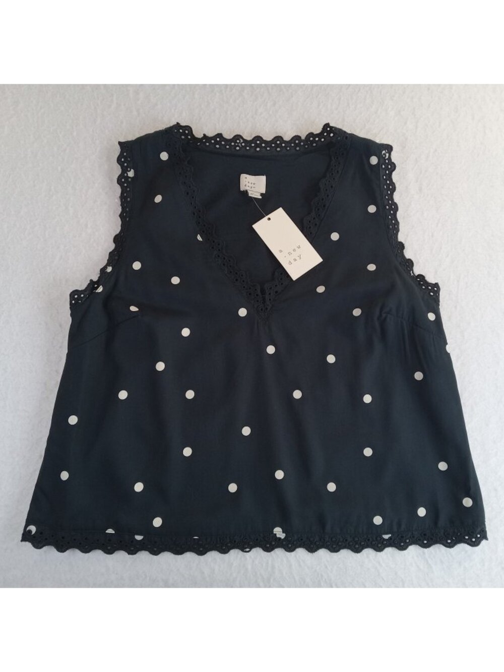 A New Day Women's Black White Polka Dot Eyelet Trim Sleeveless Top Modal Small